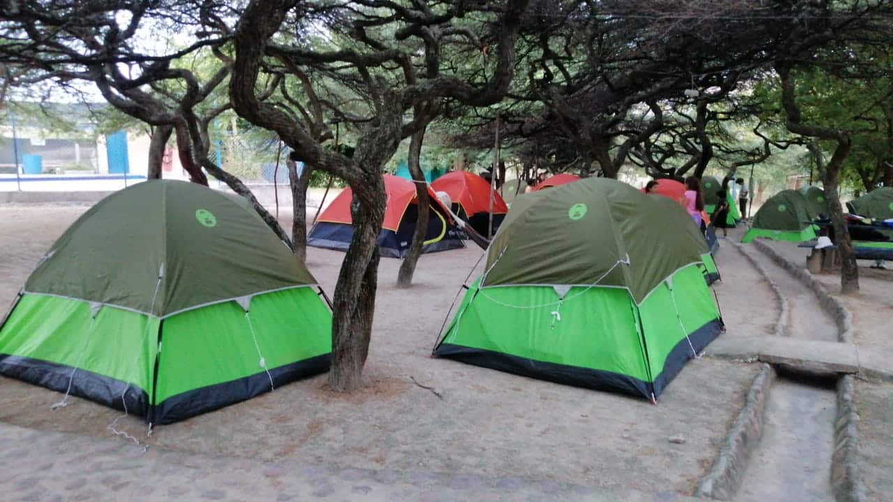 Que llevar a un campamento escolar